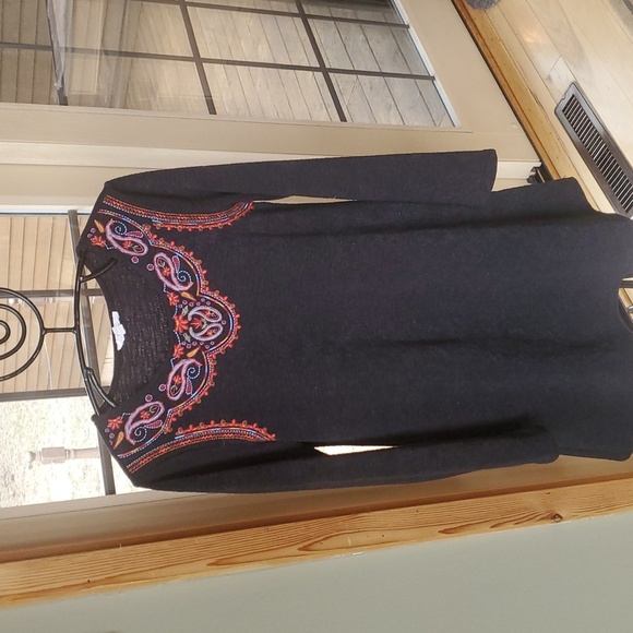 THML Embroidered Black Shift Long Sleeve Sz. M Dress - Picture 4 of 12